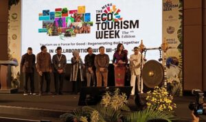 Menteri Pariwisata RI Widiyanti Putri Wardhana saat membuka The Meru Eco Tourism Week 4th Edition di Bali Beach Convention Center, Sanur, Sabtu (30/5/2026). (Foto: djo)