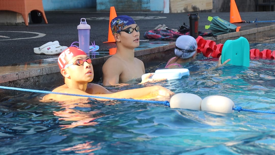 Peserta Asian Open Water Swimming Championship ke-12 saat melakukan latihan di Jimbaran Bay. (Foto: Humas Panpel)